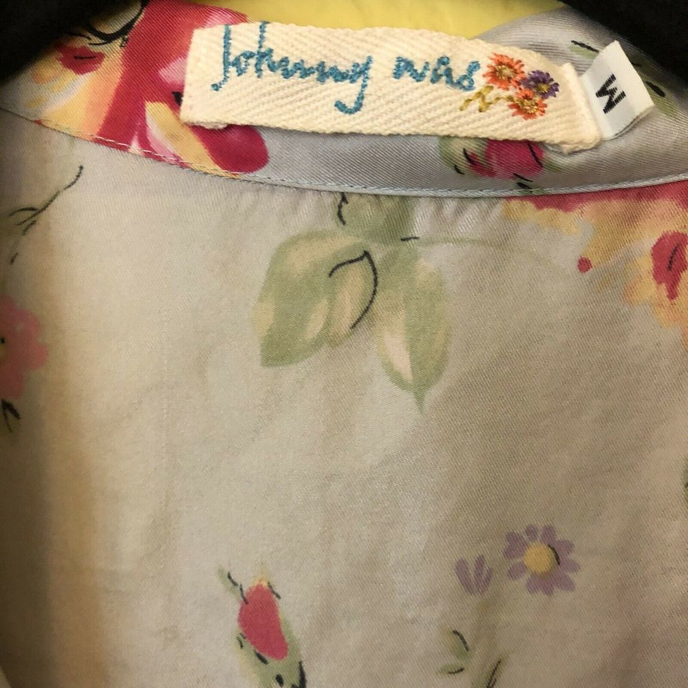 Johnny Was Light Blue Silk Blouse Floral Sz M - Picture 4 of 8